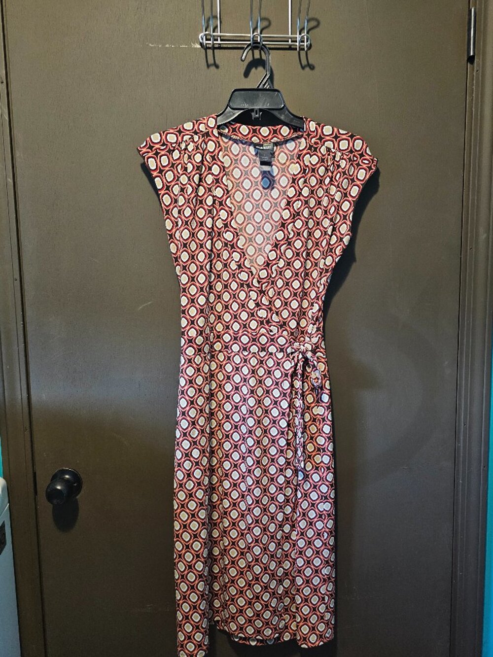 Vintage Bisou Bisou Red Black and Cream Geometric Wrap V Neck Dress Size 8